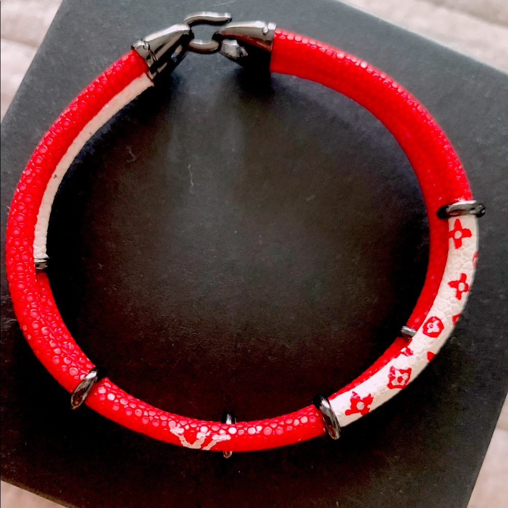 Louis Vuitton Bracelet Double Bone edition
